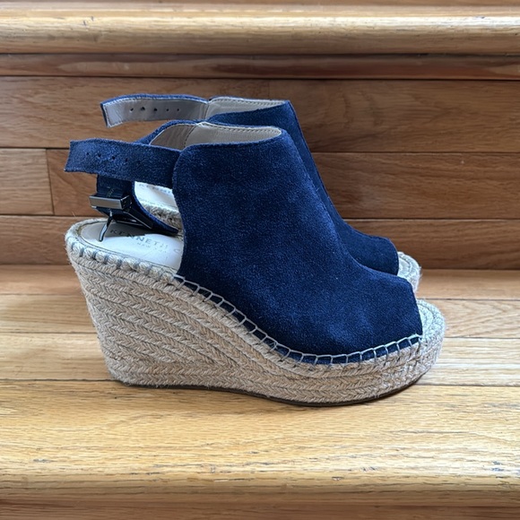 Kenneth Cole Navy Suede Open Toes Espadrille Size 7M - Picture 3 of 7